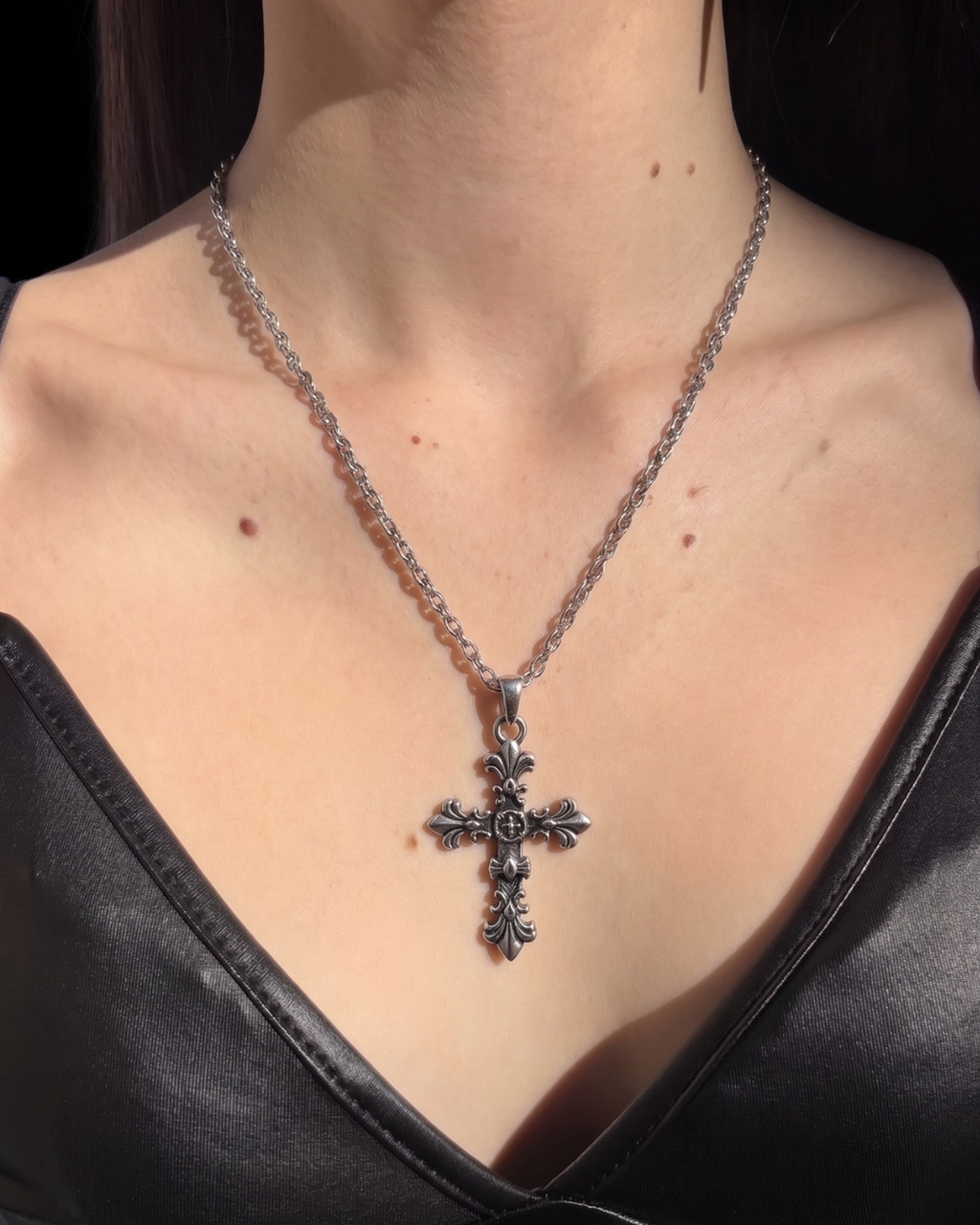 Cathedral Pendant with Chain