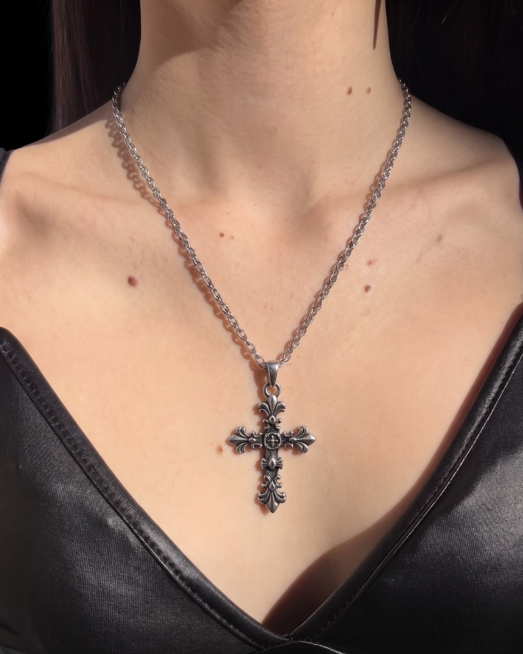 Cathedral Pendant with Chain