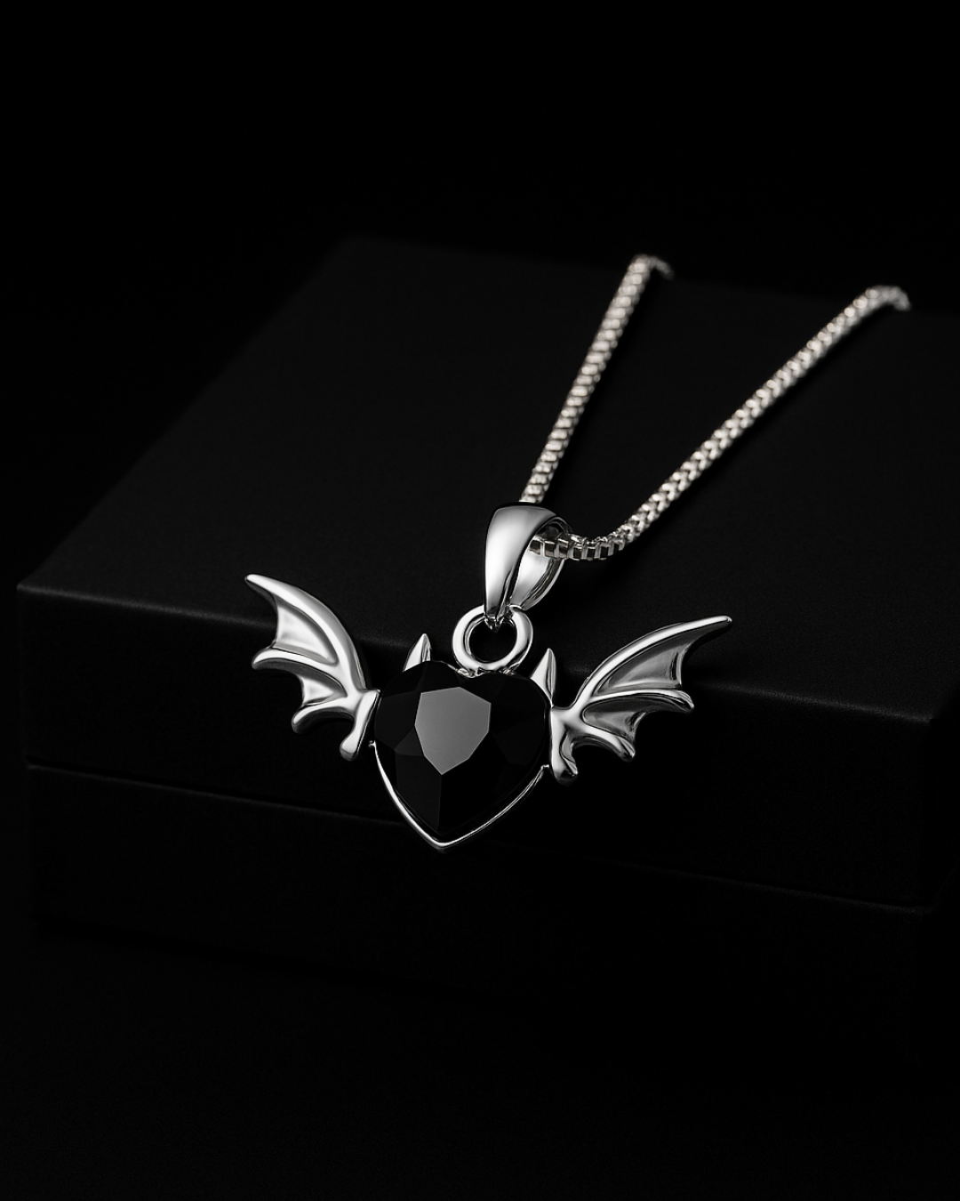 Nocturne Pendant with Chain